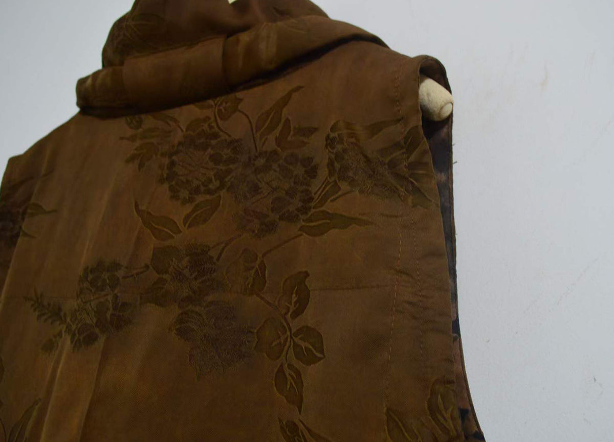 Distressed Mud Silk Jacquard High Neck Goose Down Vest to0336 X004