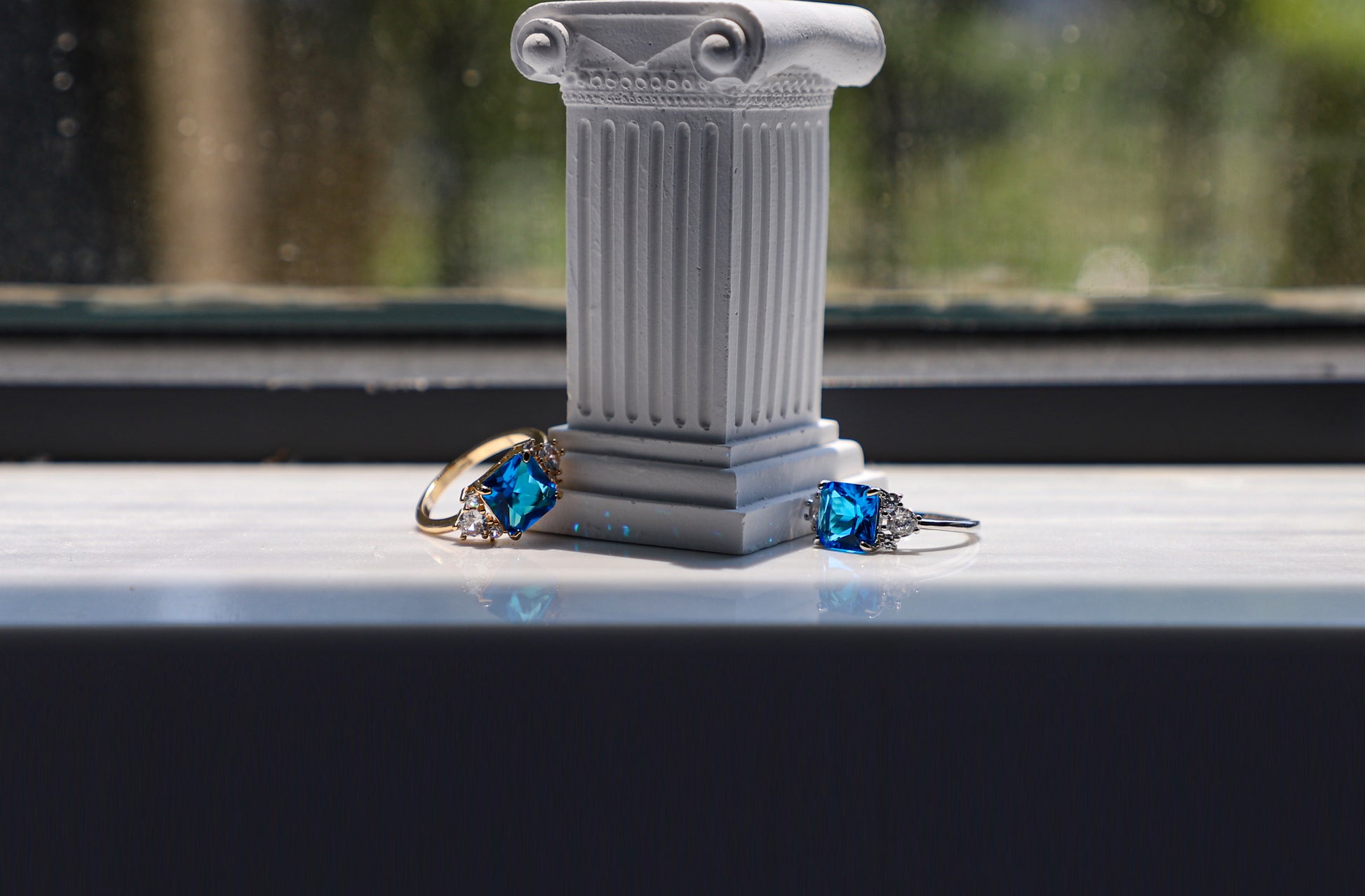 edoa Cube Sugar Sapphire Ring