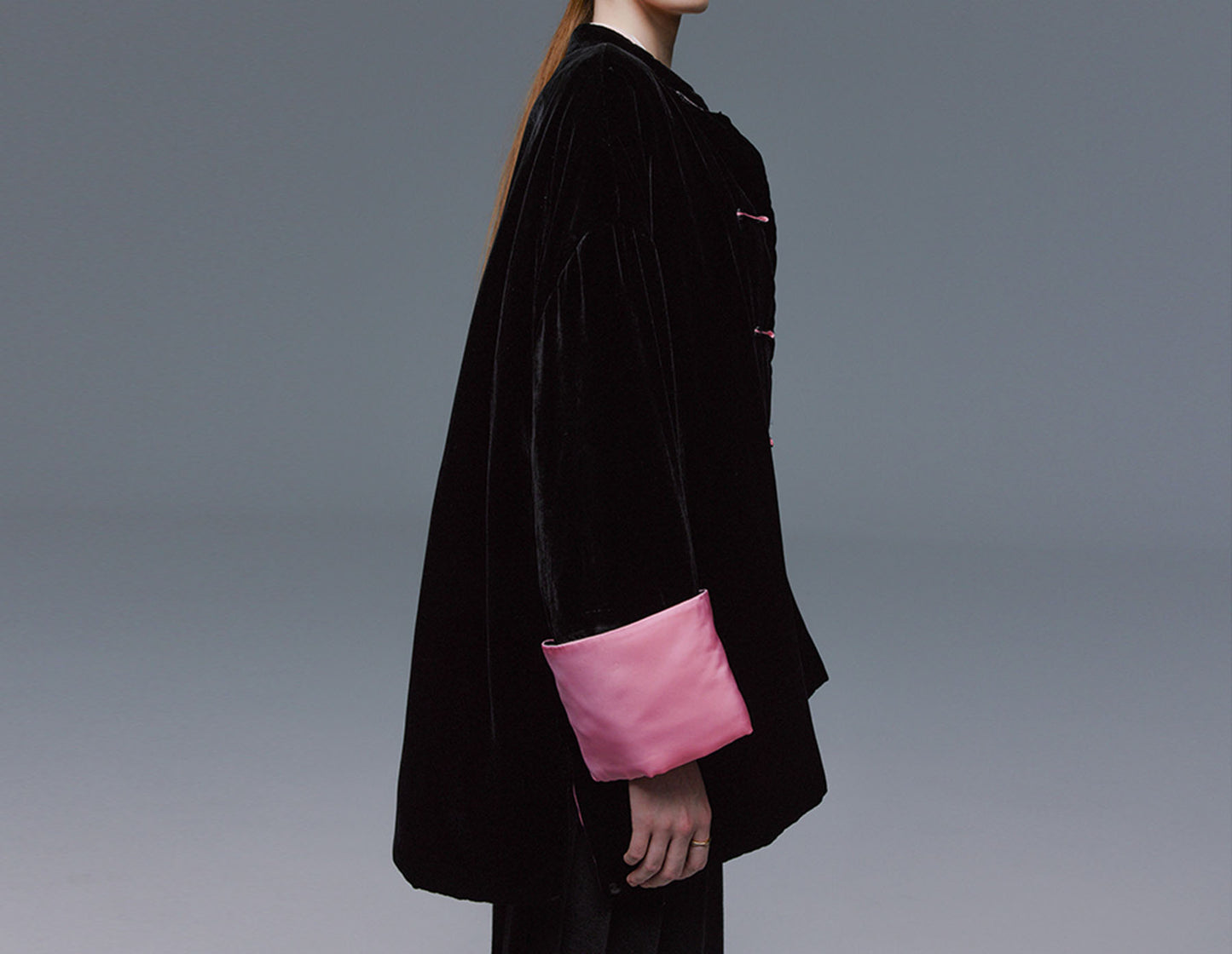 edoa Black Silk Velvet Puffer Jacket