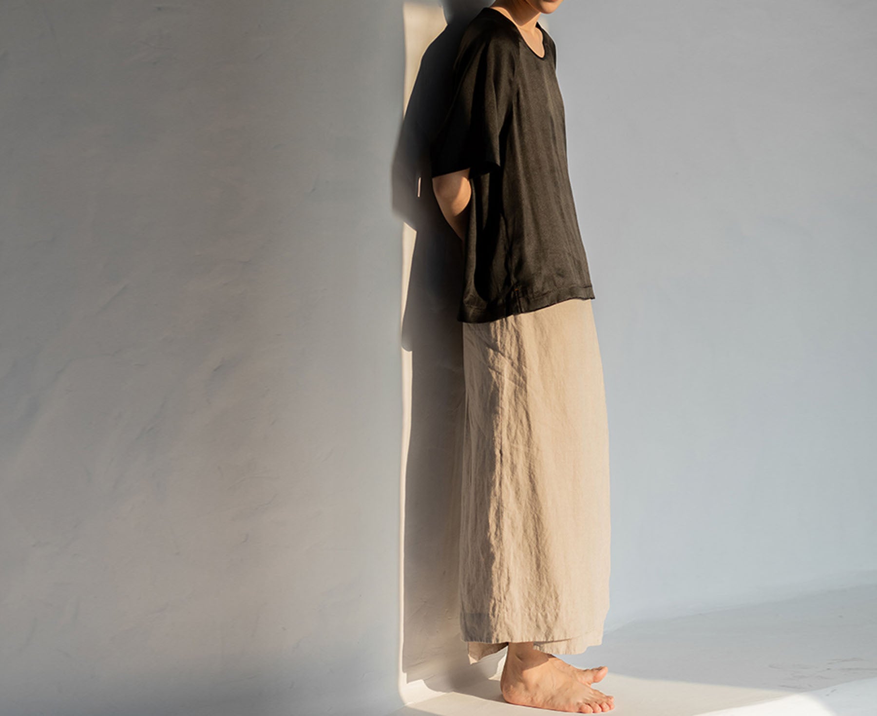 edoa Loose Fitting Mud Silk Crepe Satin Tee
