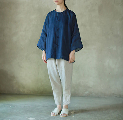 edoa Ramie Blouse with Hand Knotted Chinese Buttons