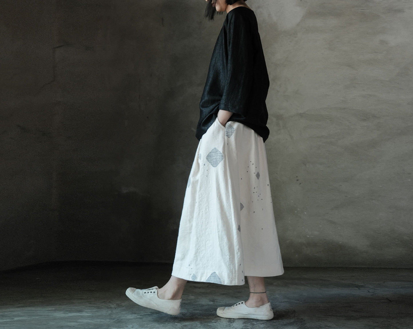 edoa Cracked Mud Silk 3/4 Sleeve Tee