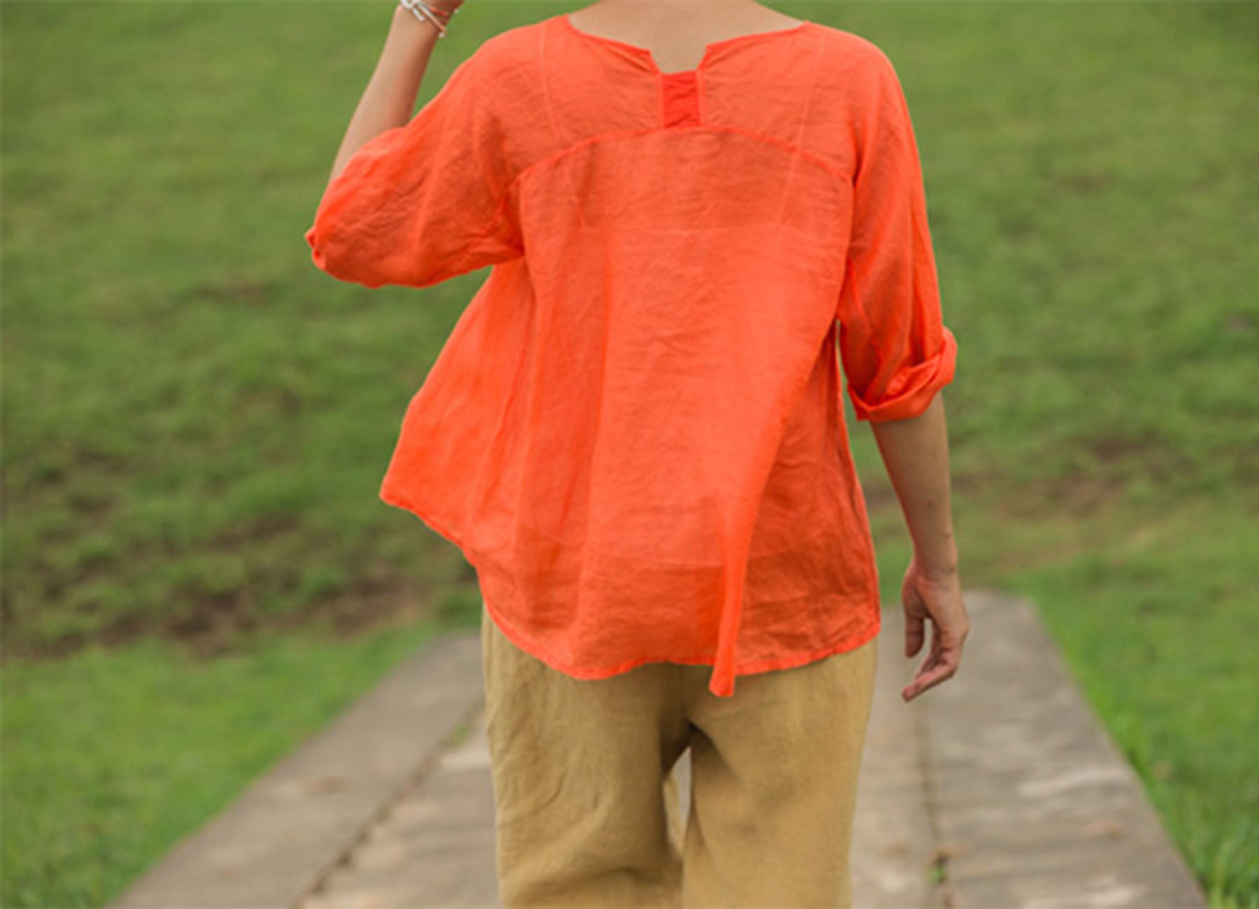 edoa High Counted Ramie Smock Top