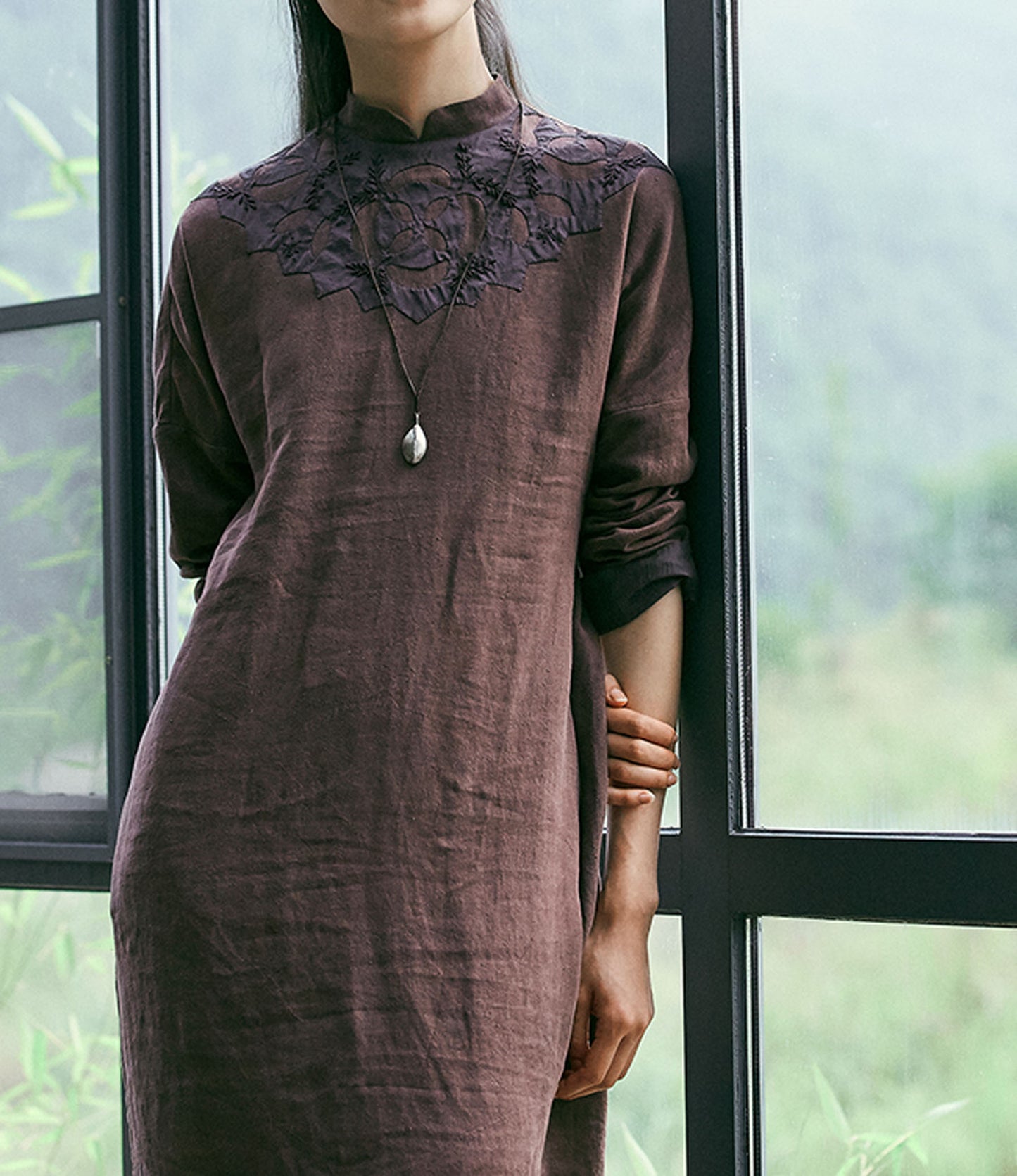 edoa Washed Linen Applique Qipao Dress