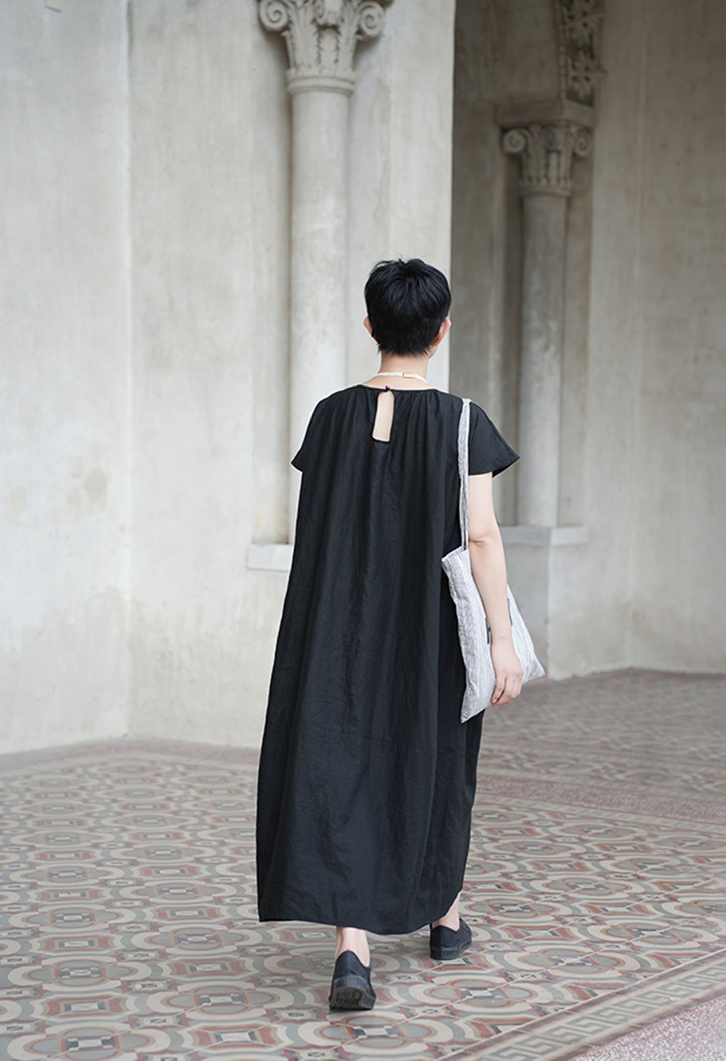 edoa Loose Linen Gathered Cocoon Dress