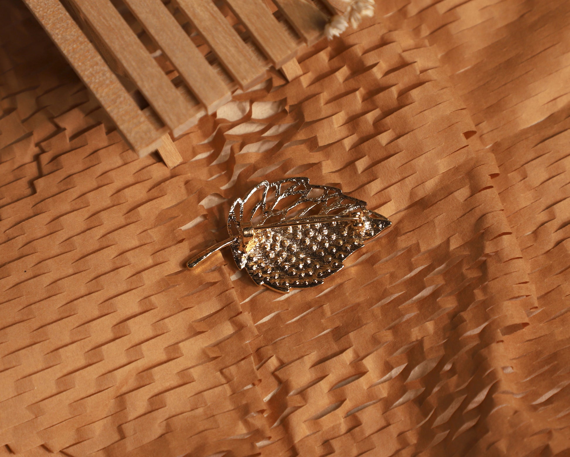 edoa Half-Pave Gold Leaf Brooch