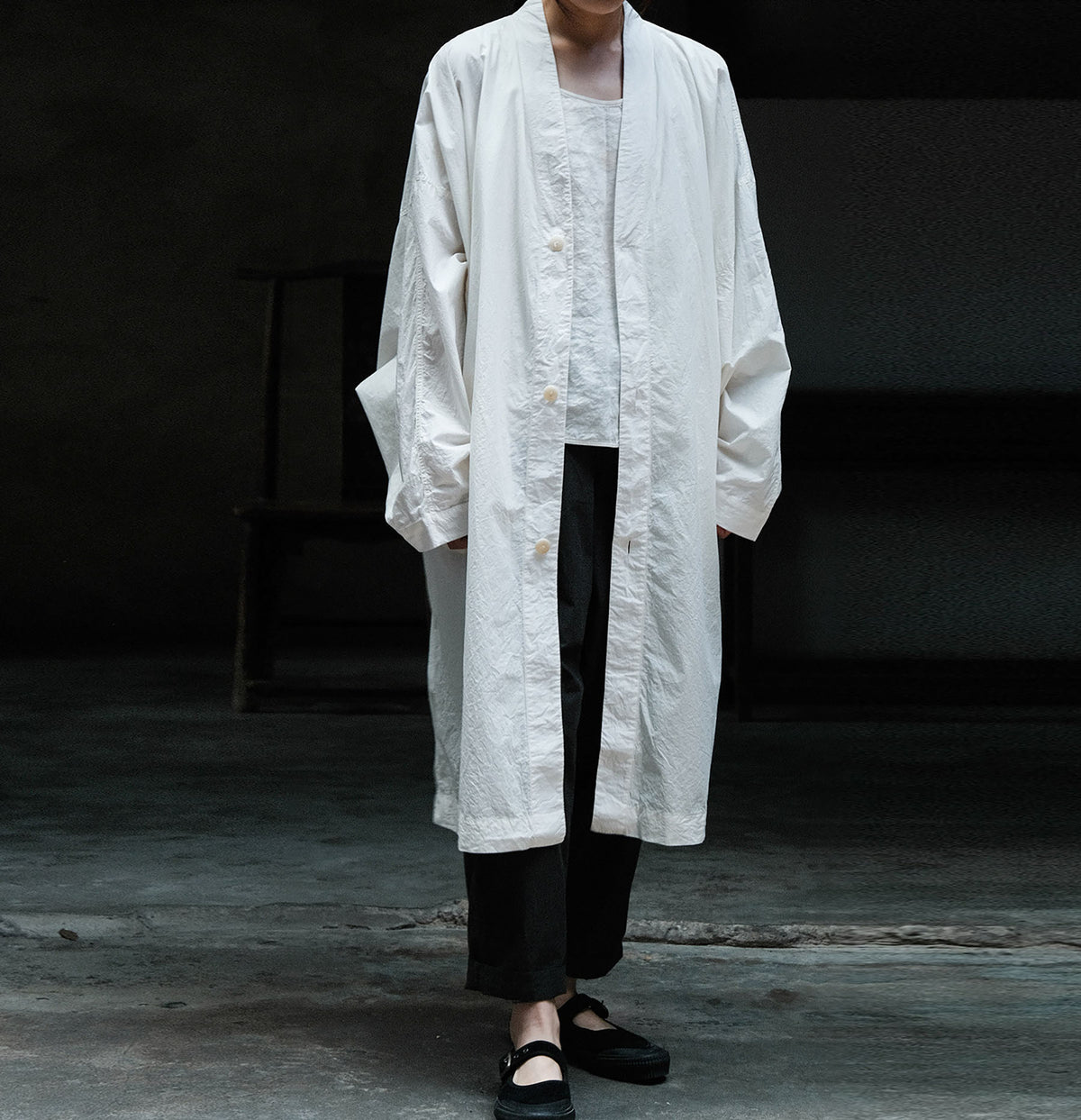 edoa Oversized Paper Cotton Bat Sleeves Overcoat 