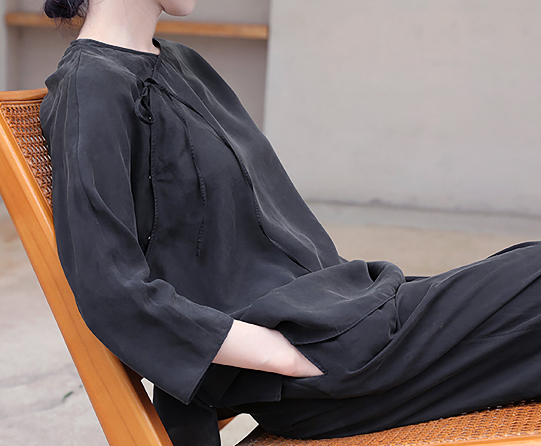 edoa Black Sand Washed Mulberry Silk Habotati Chinese Blouse