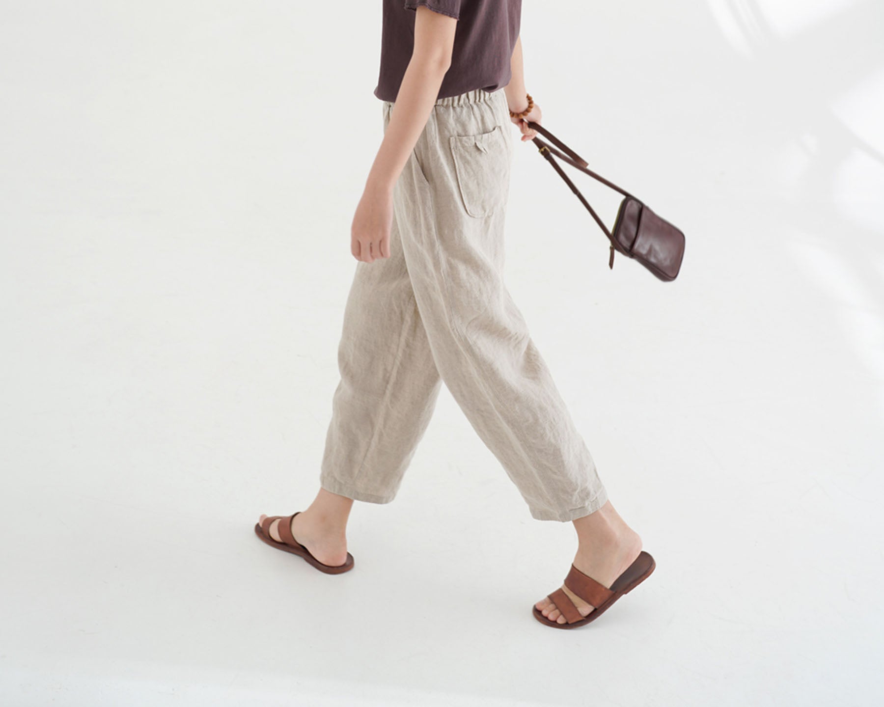 edoa Twin Patch Pockets Tapered Linen Pants