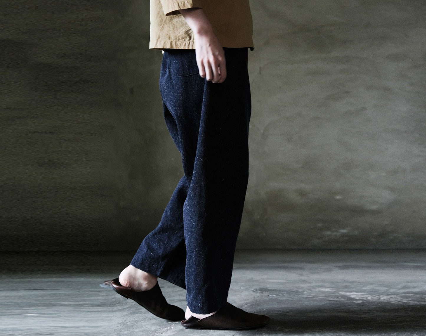 edoa Elastic Waist Noil Silk Jeans