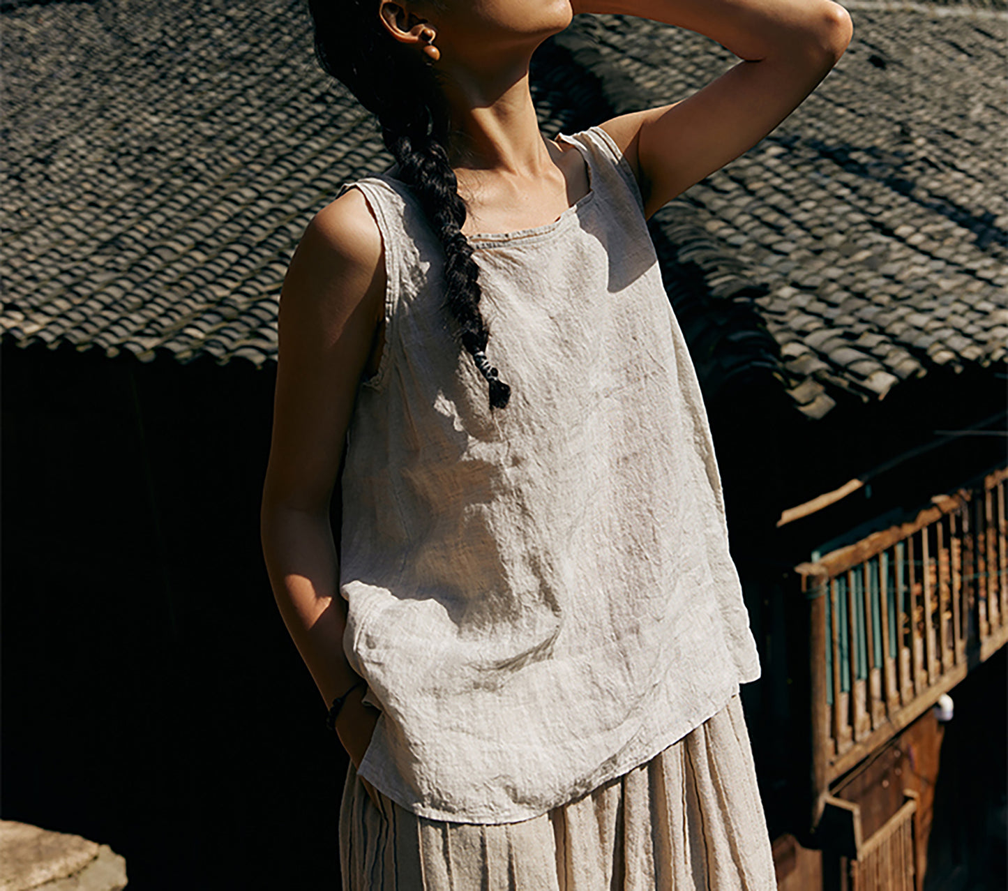 edoa Flax Linen Sleeveless Top 