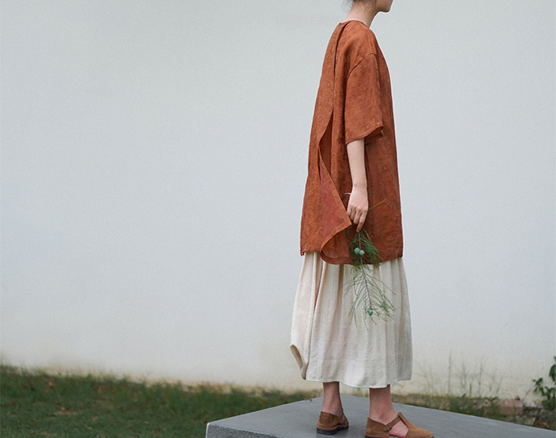 edoa Loose Fitting Mud Silk Tunic 