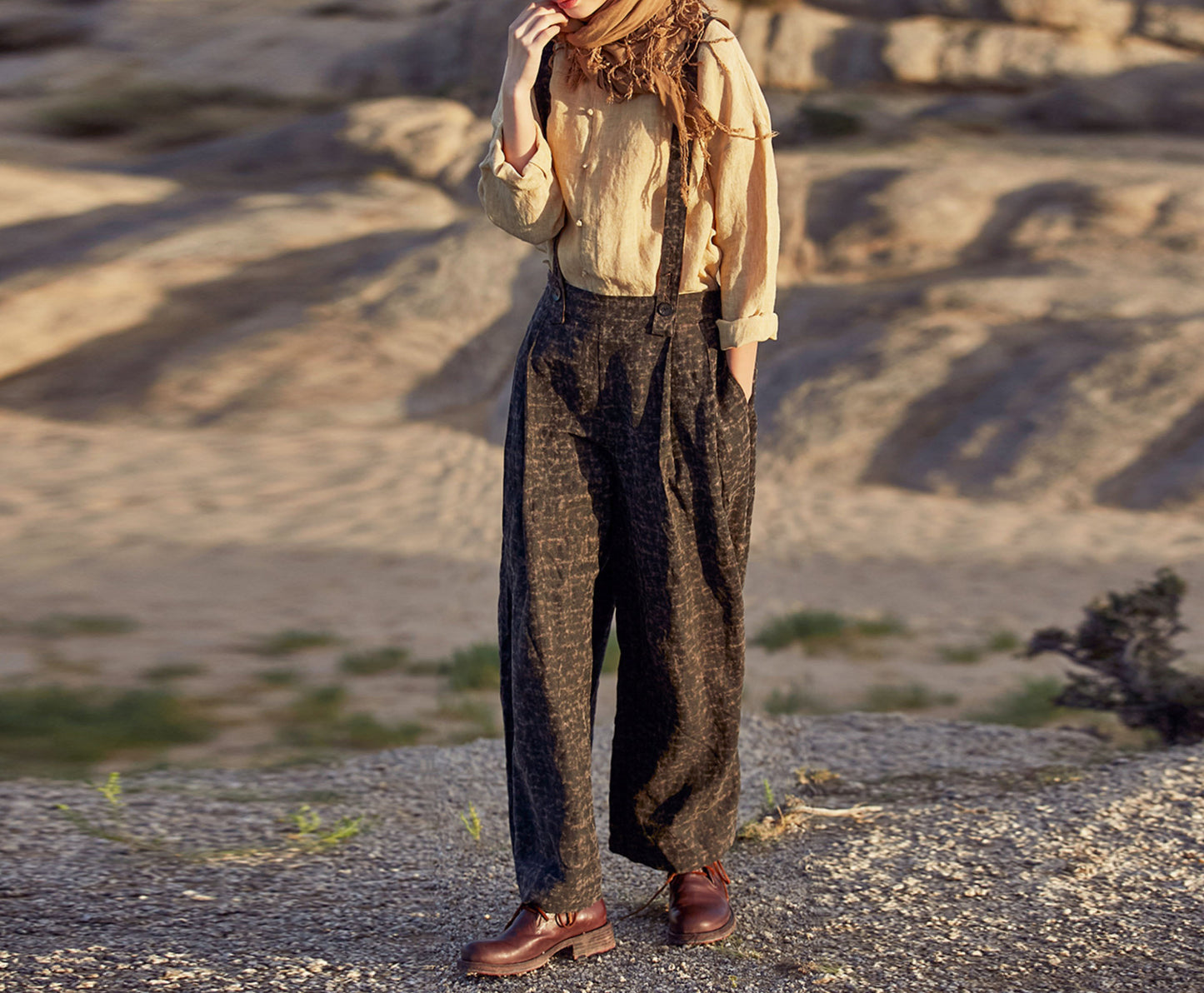 edoa Cracked Mud Silk Adjustable Suspender Pants 