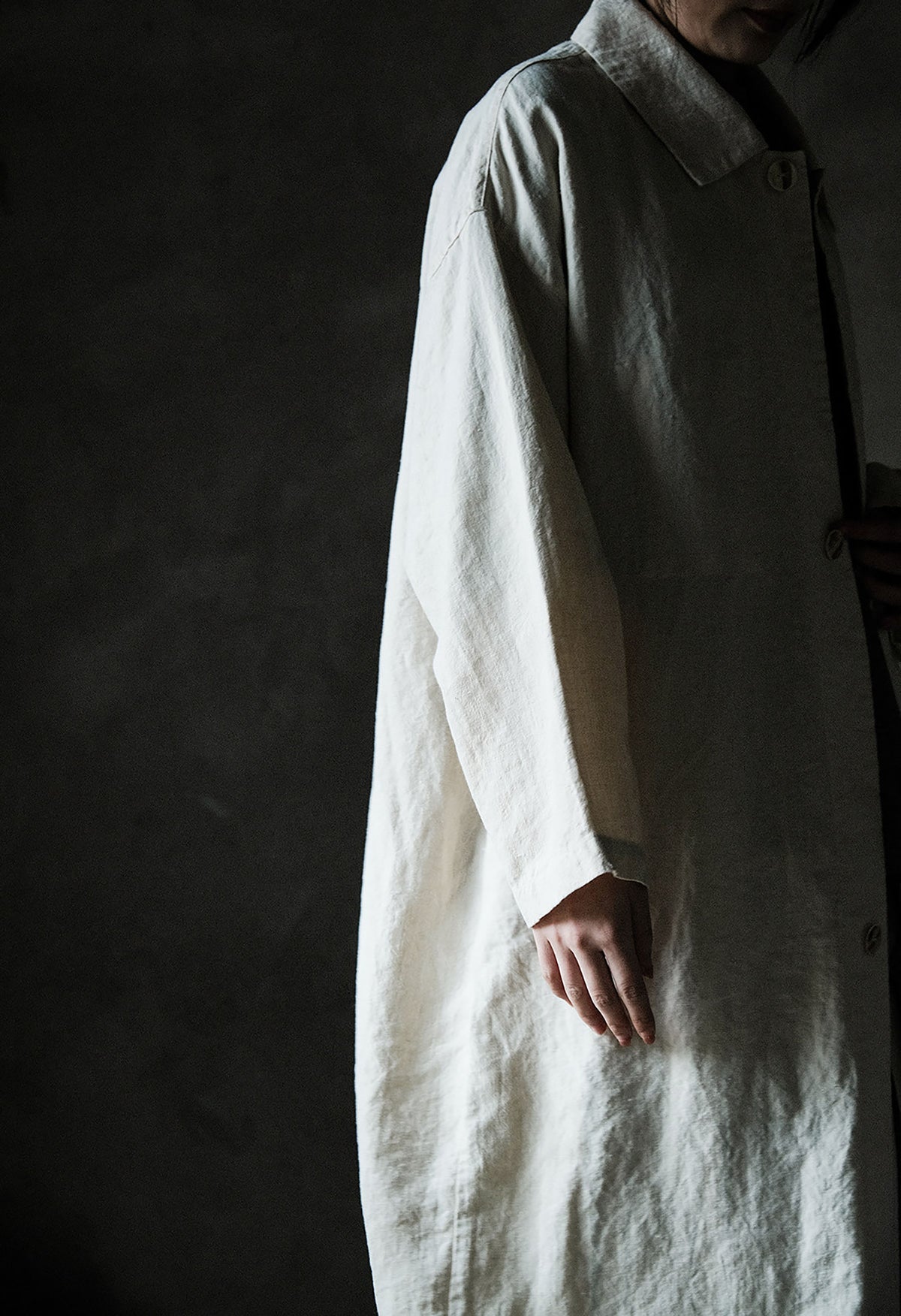 edoa White Silk Linen Blend Dust Coat 