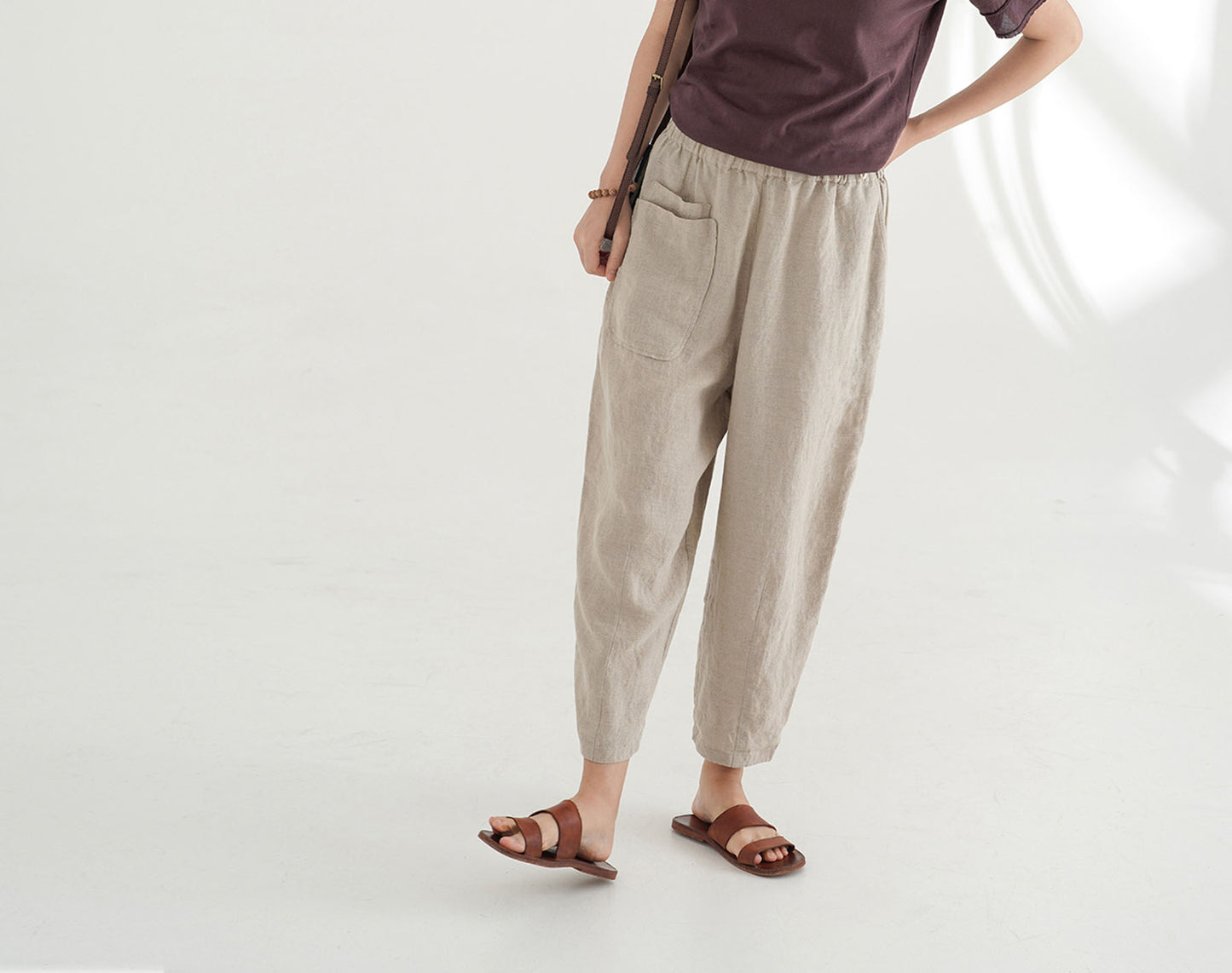 edoa Twin Patch Pockets Tapered Linen Pants
