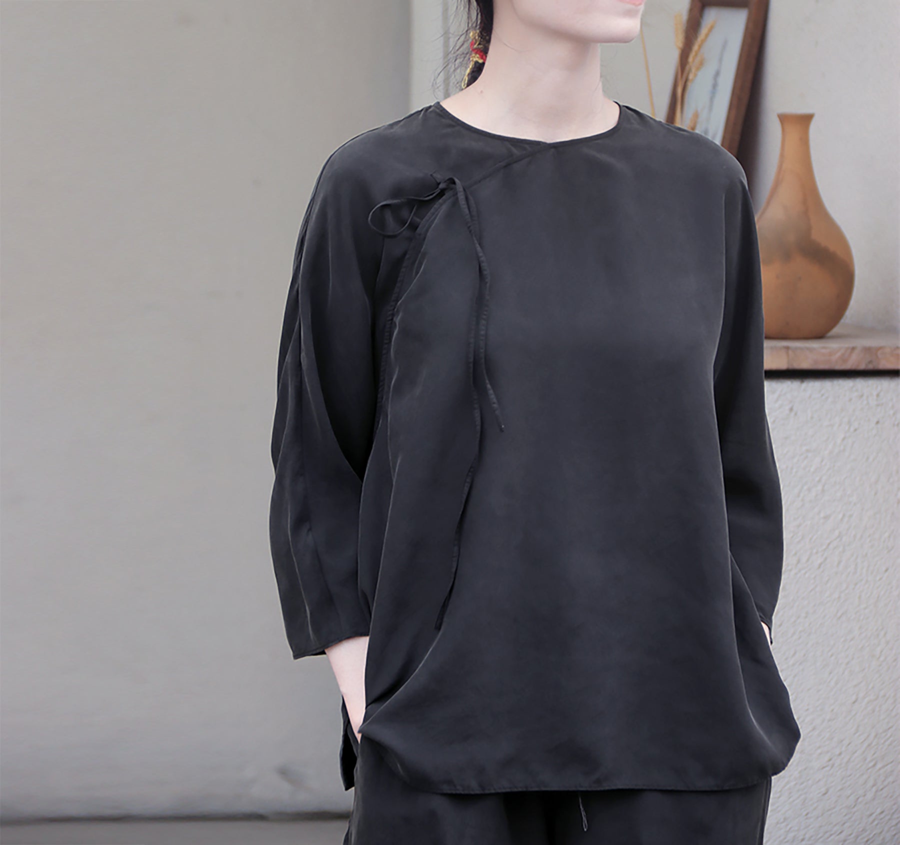 edoa Black Sand Washed Mulberry Silk Habotati Chinese Blouse