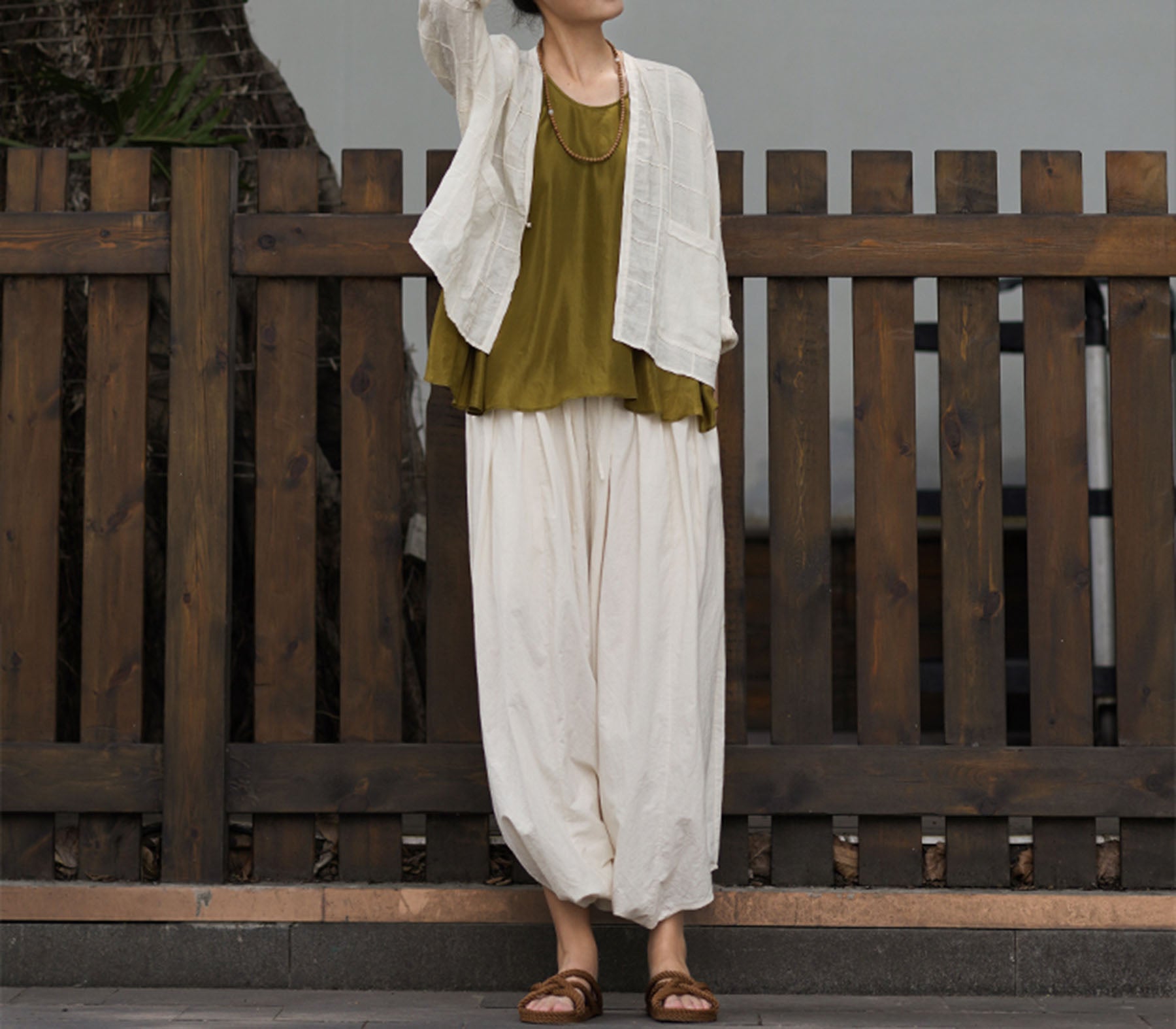 edoa Check Pin Tucked Thin Linen Shirt 
