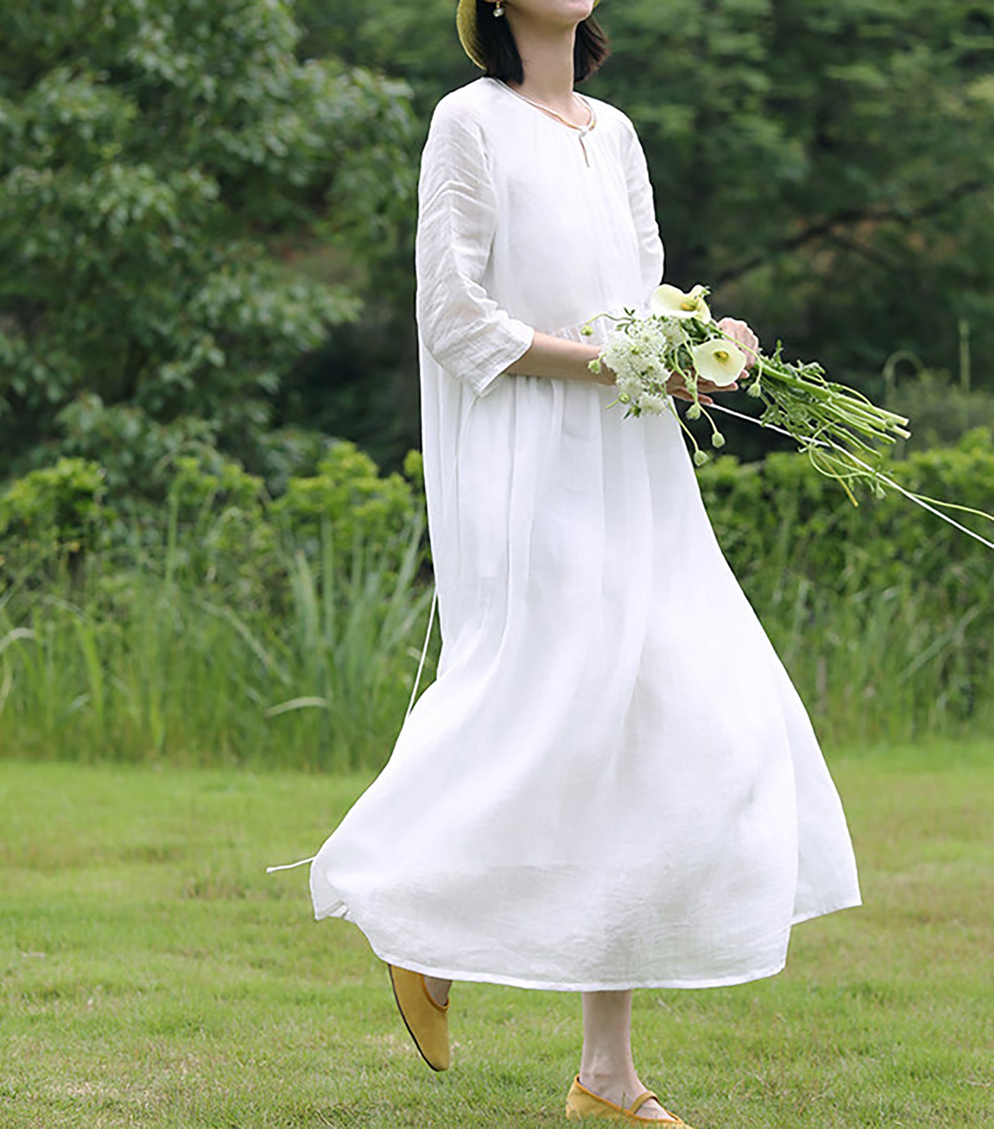edoa High Counted Ramie Gathered Midi Dress 