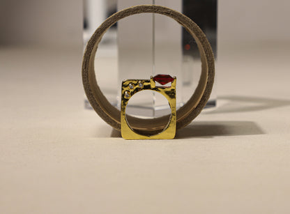 edoa Deconstructed Architectural Square Band Garnet Ring