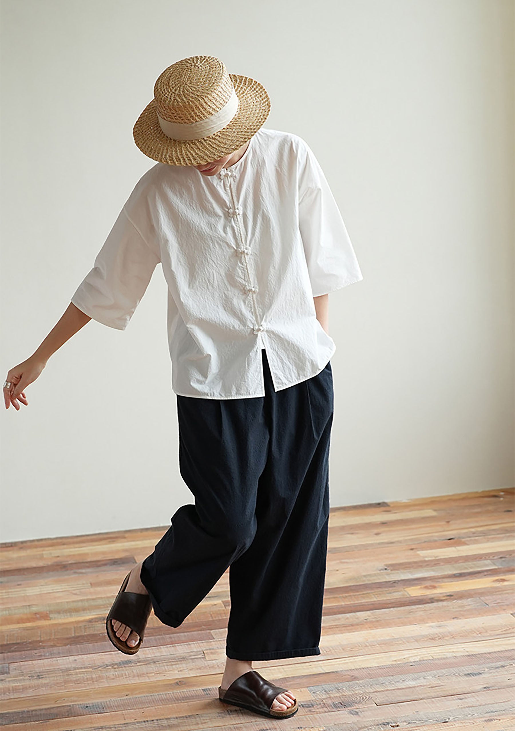 edoa 3/4 Sleeves Paper Cotton Round Neck Chinese Shirt 
