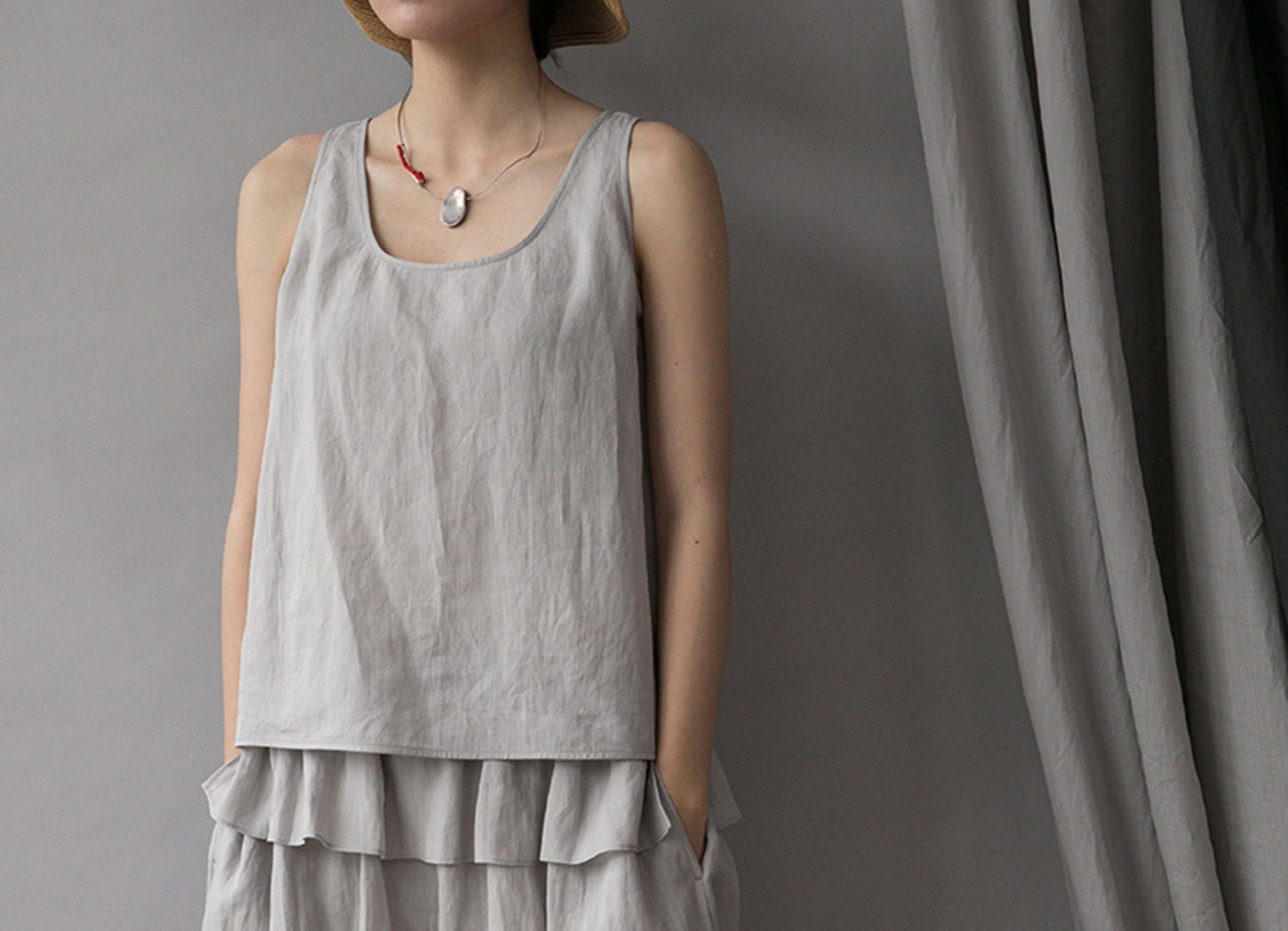 edoa Thin Ramie Tank Top