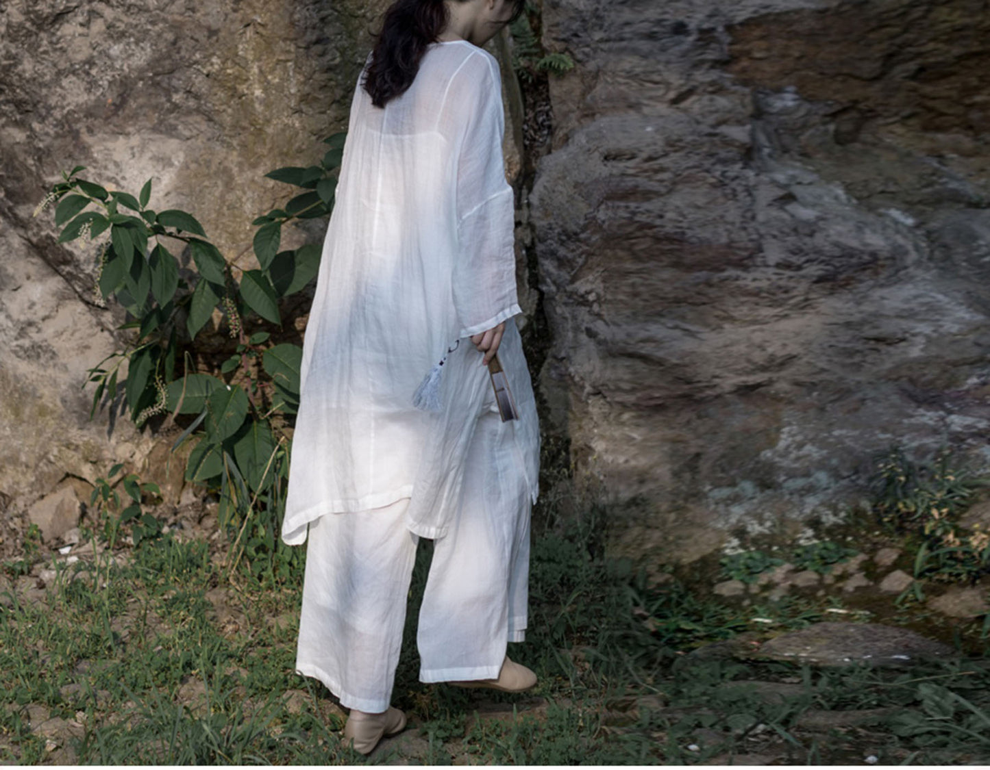 edoa High Counted Ramie Tunic Top