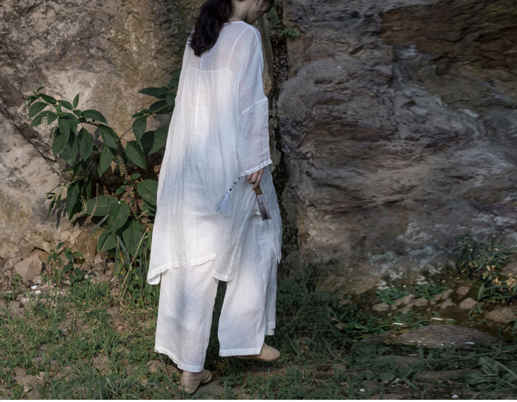 edoa High Counted Ramie Tunic Top