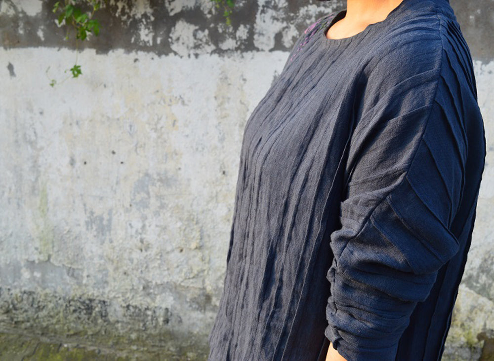 edoa Linen Tunic with Pintucked and Embroidery