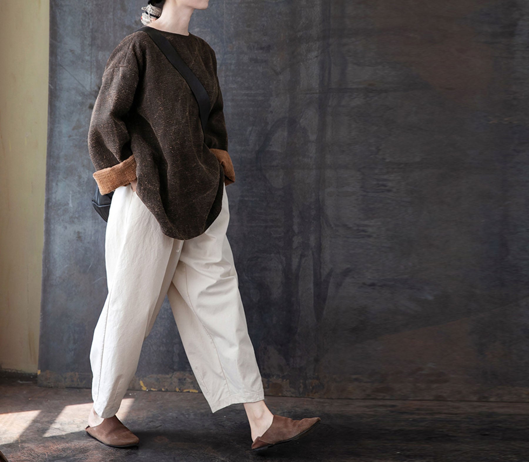 edoa Heavy Weight Mud Tussah Silk Top
