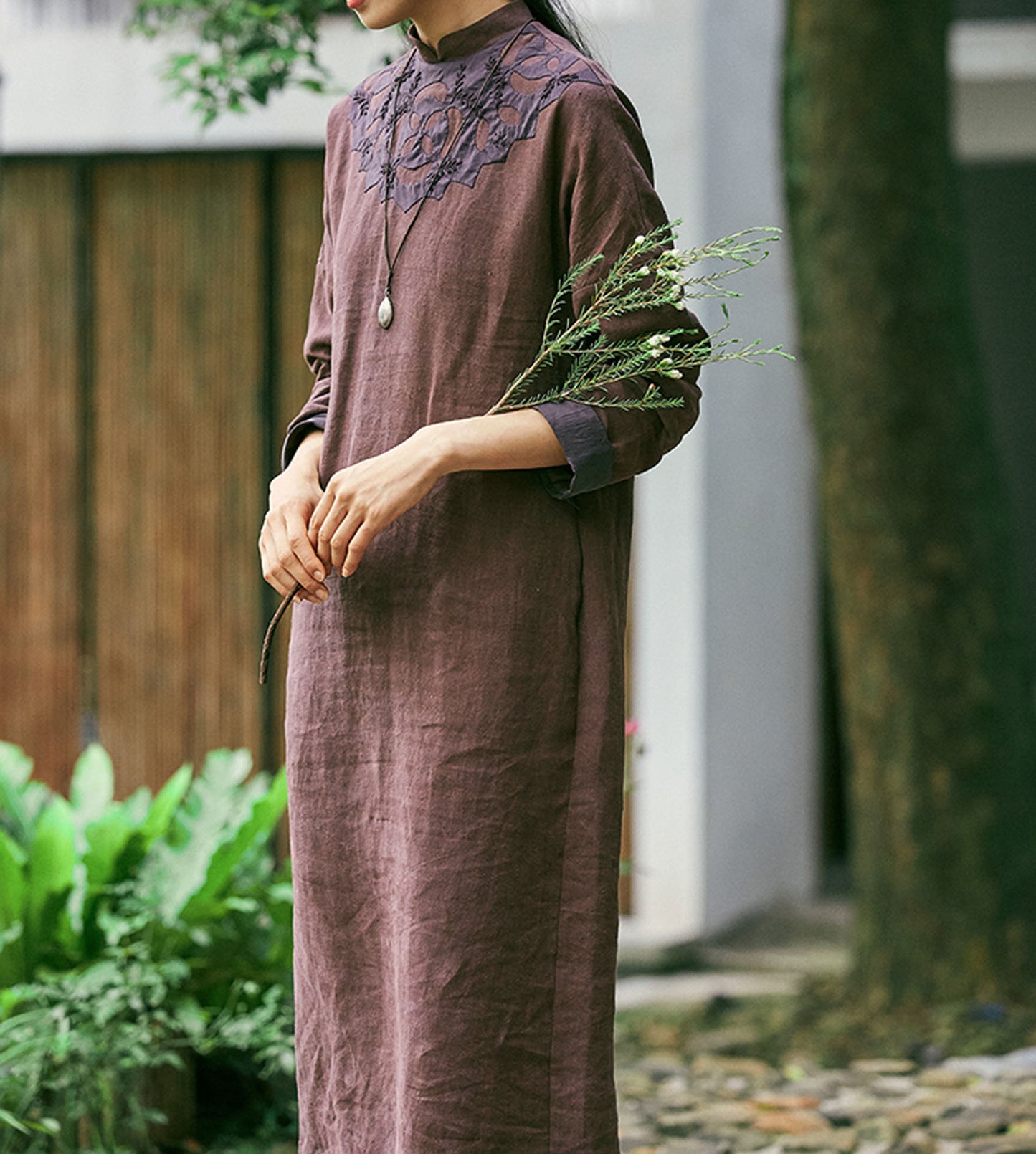 edoa Washed Linen Applique Qipao Dress