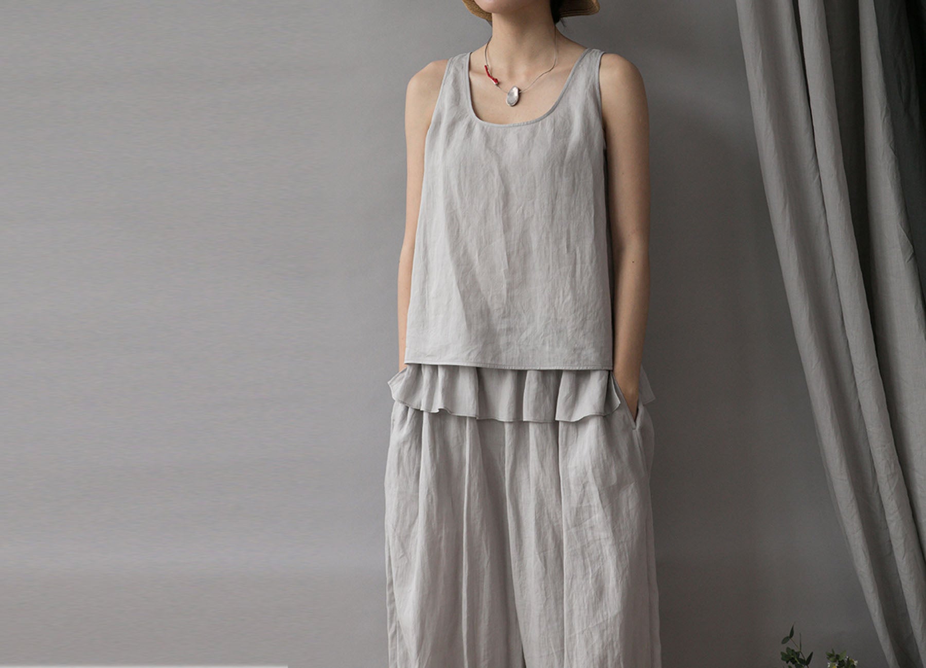 edoa Thin Ramie Tank Top