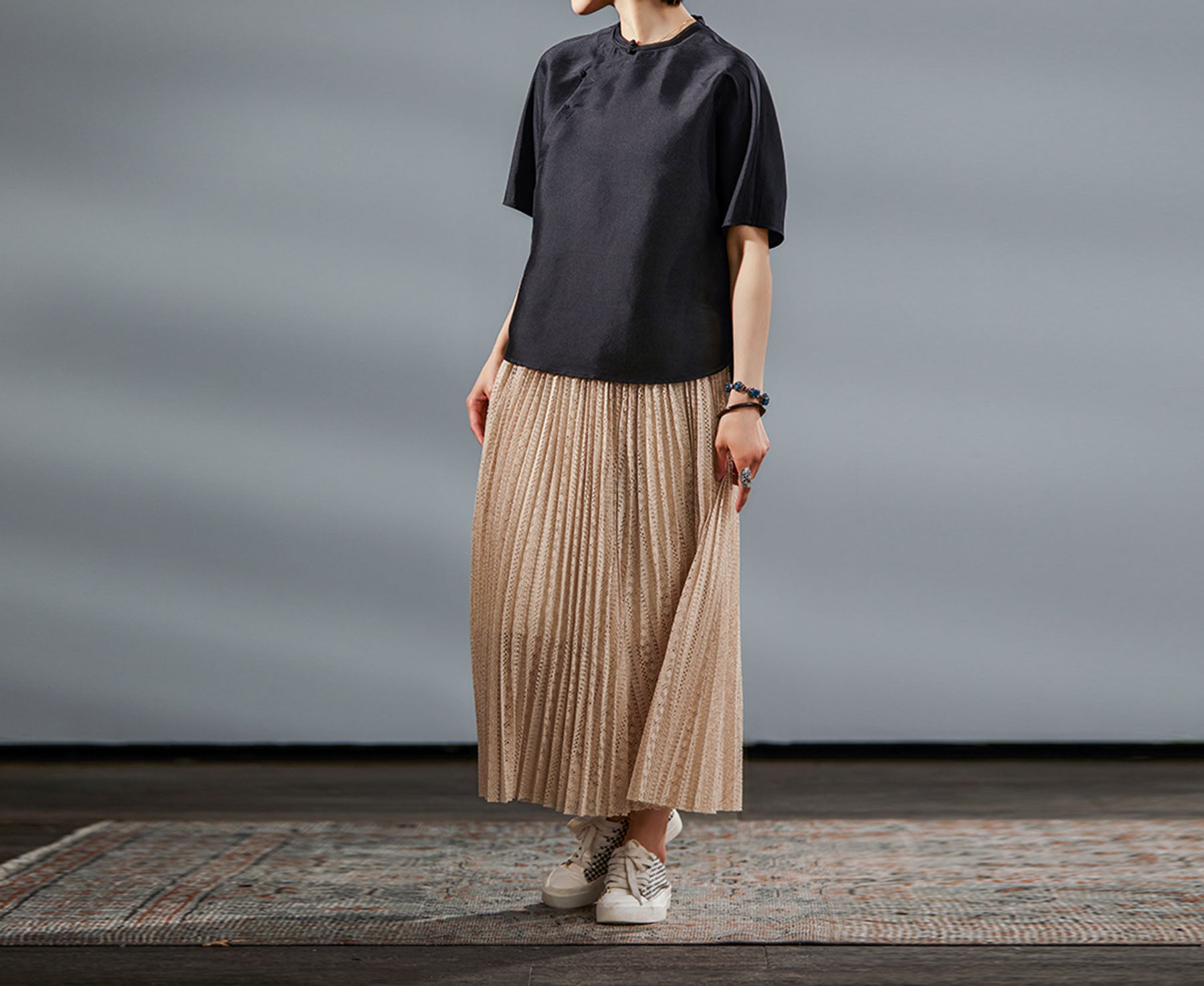 edoa Dupioni Silk Modified Qipao Half Sleeve Top
