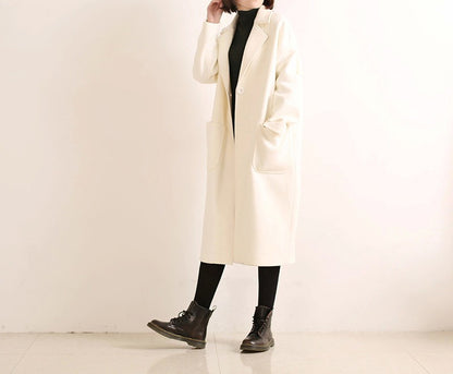 edoa Oversized Wool Coccon Coat