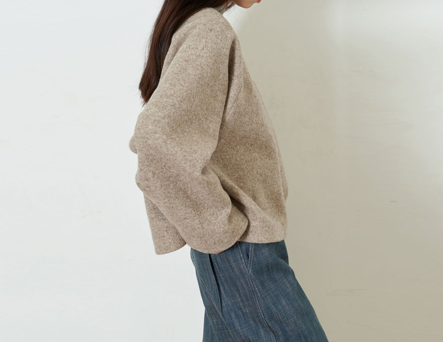 edoa Boiled Wool Minimalist Pullover Top