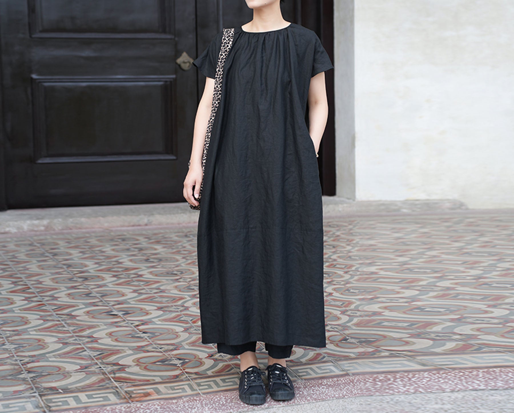 edoa Loose Linen Gathered Cocoon Dress