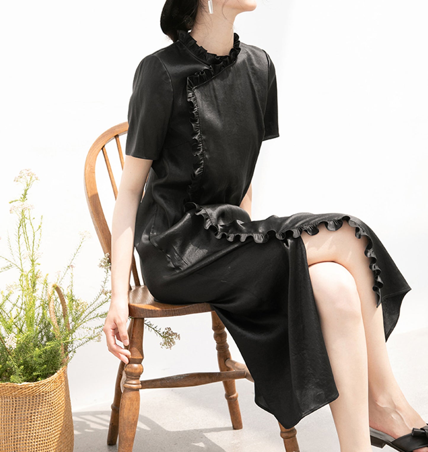 edoa Mud Silk Charmeuse Ruffle Qipao