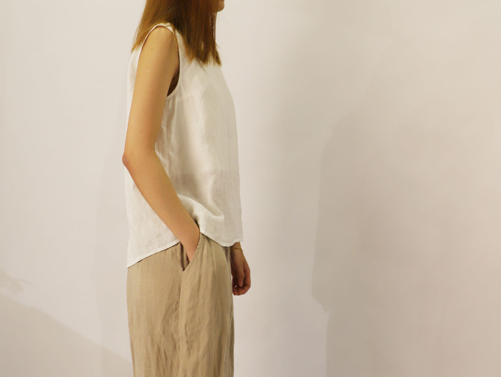 edoa Washed Linen Cross Back Tank