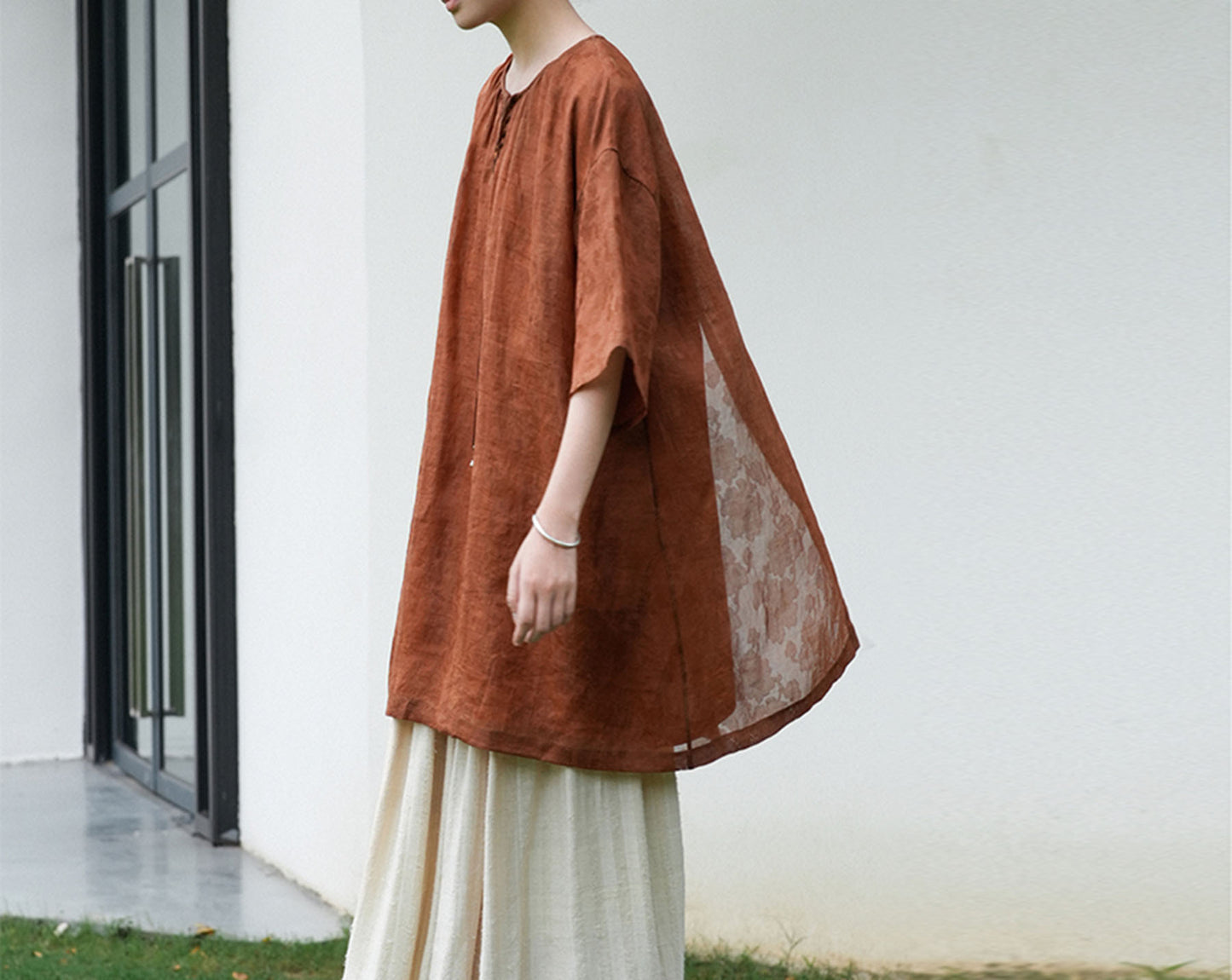 edoa Loose Fitting Mud Silk Tunic 