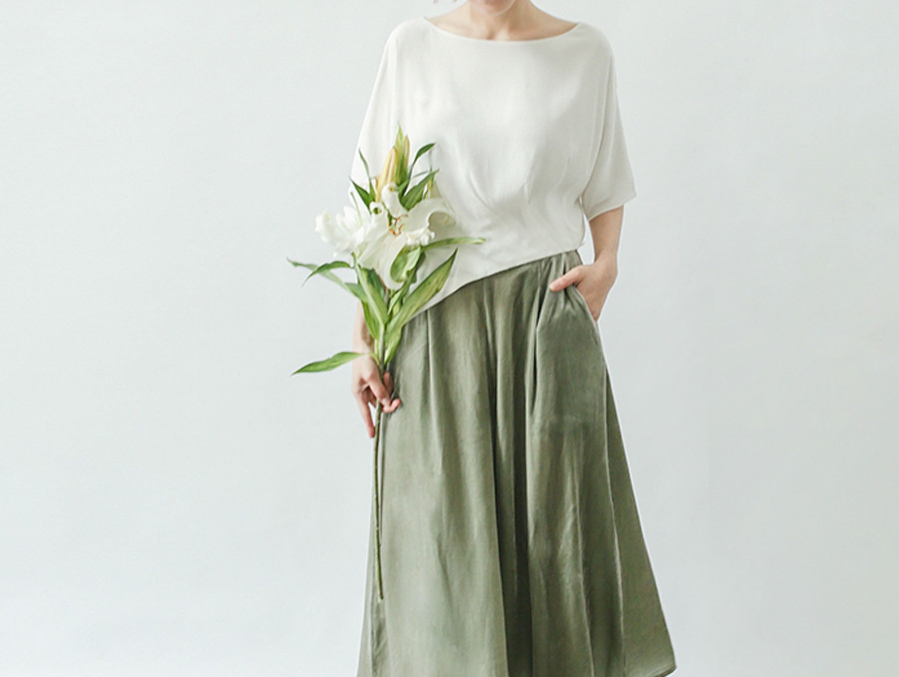 edoa Silk Crepe de Chine Pleated Crop Top