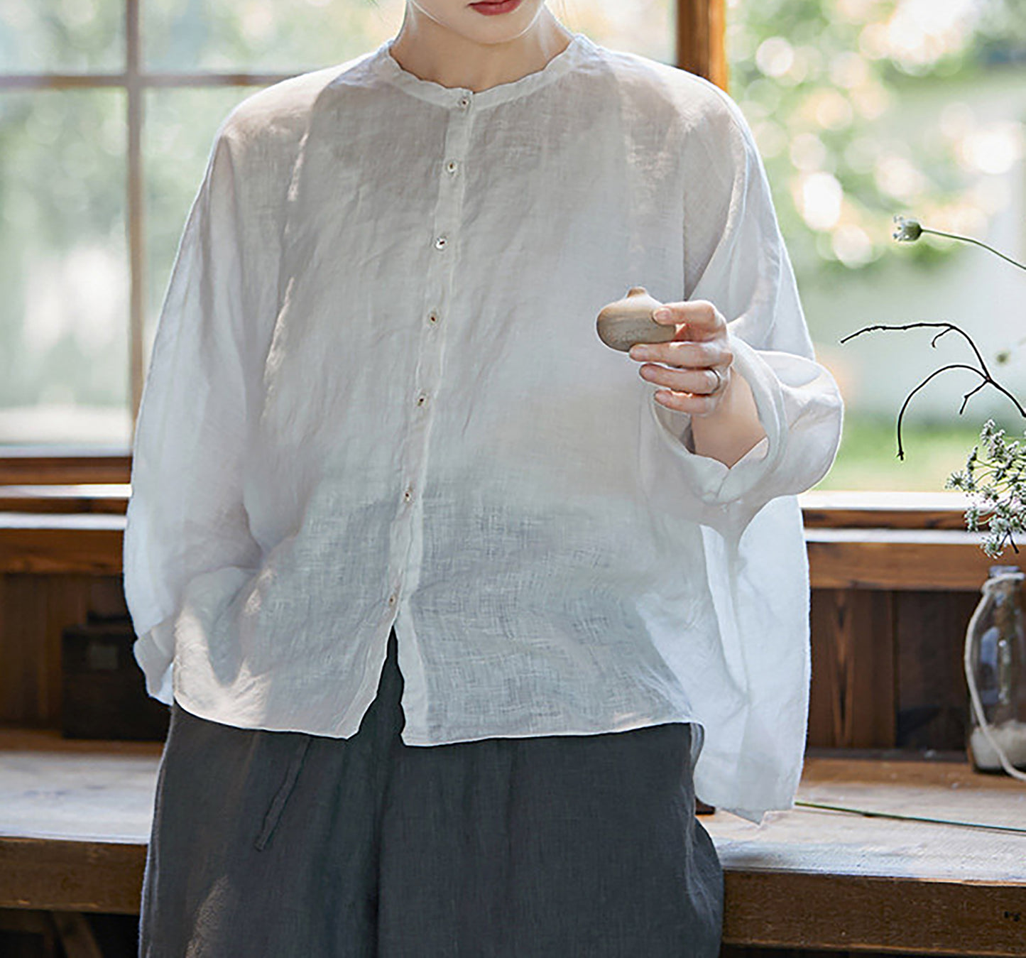 edoa Free Size Loose White Linen Petal Blouse 