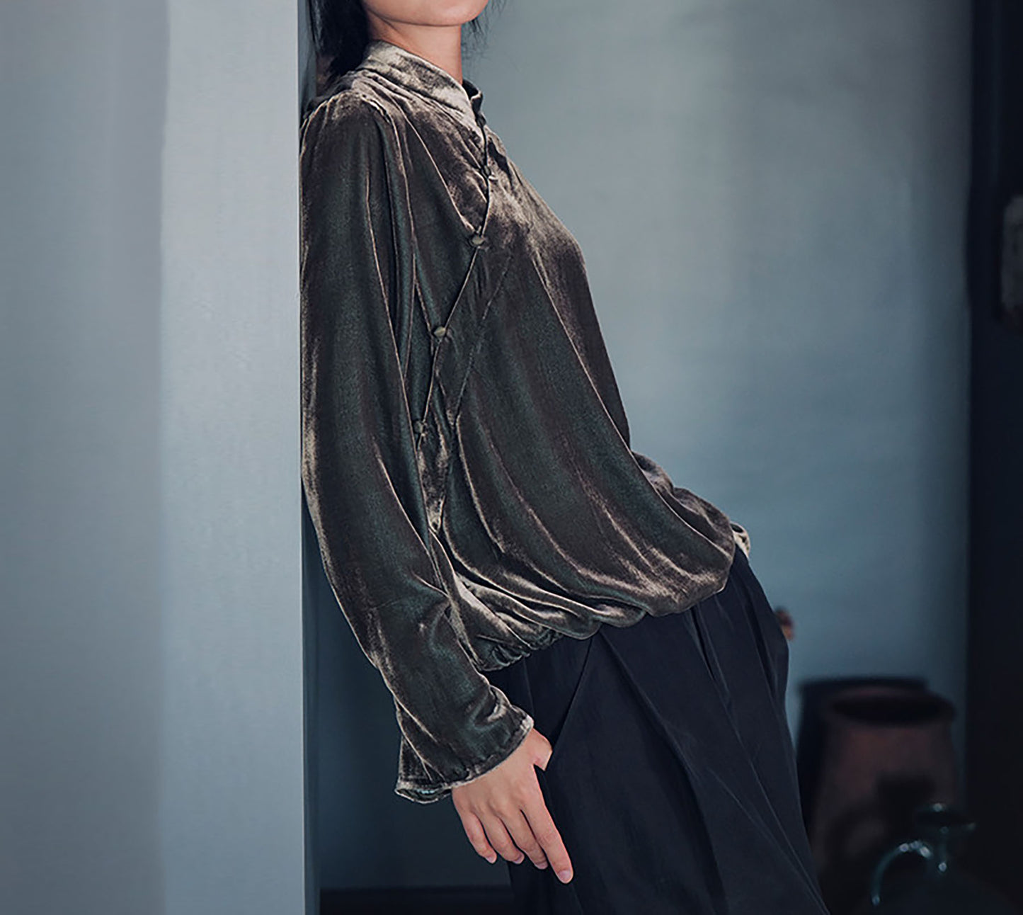 edoa Silk Velvet Chinese Blouse