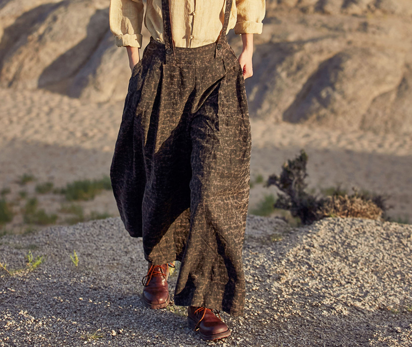 edoa Cracked Mud Silk Adjustable Suspender Pants 