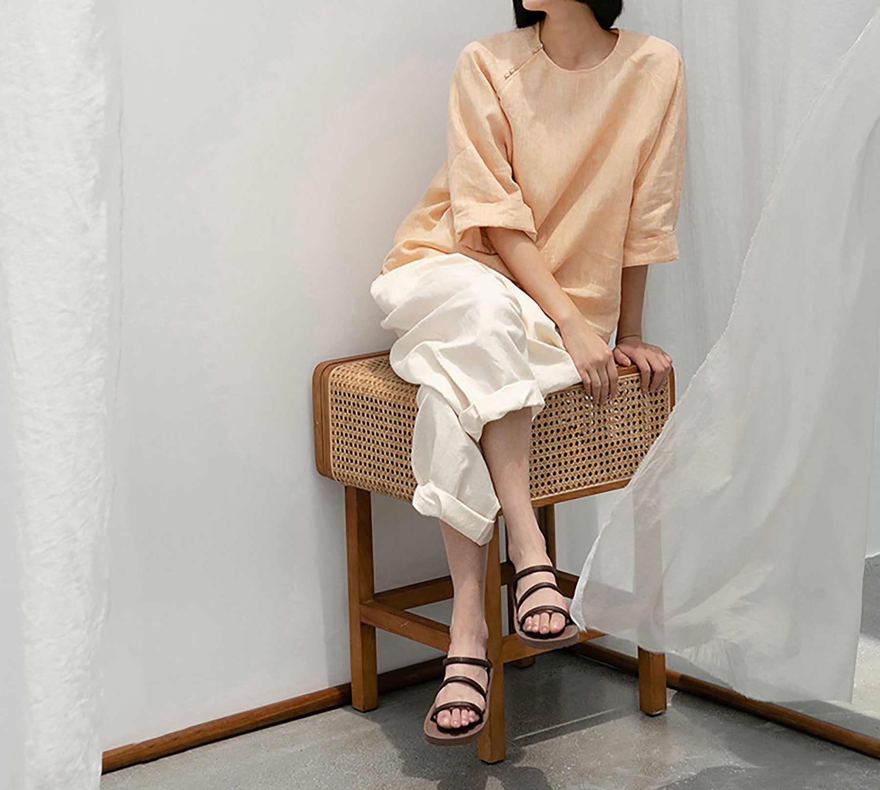 edoa  Loose Fit Yarn Dyed Linen Chinese T-shirt