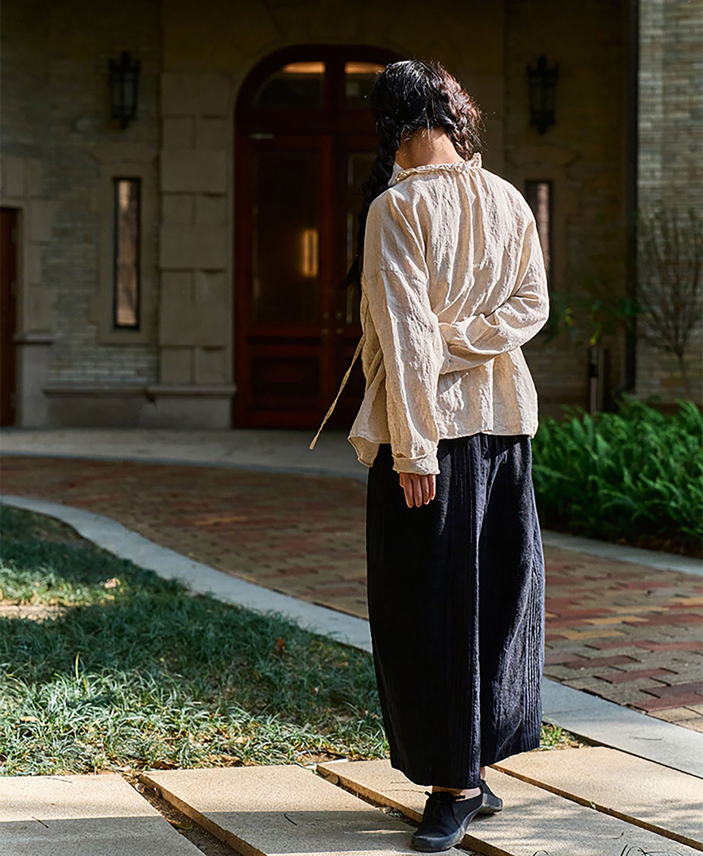 edoa Flax Linen Ruffled Collar Blouse with Pintucks