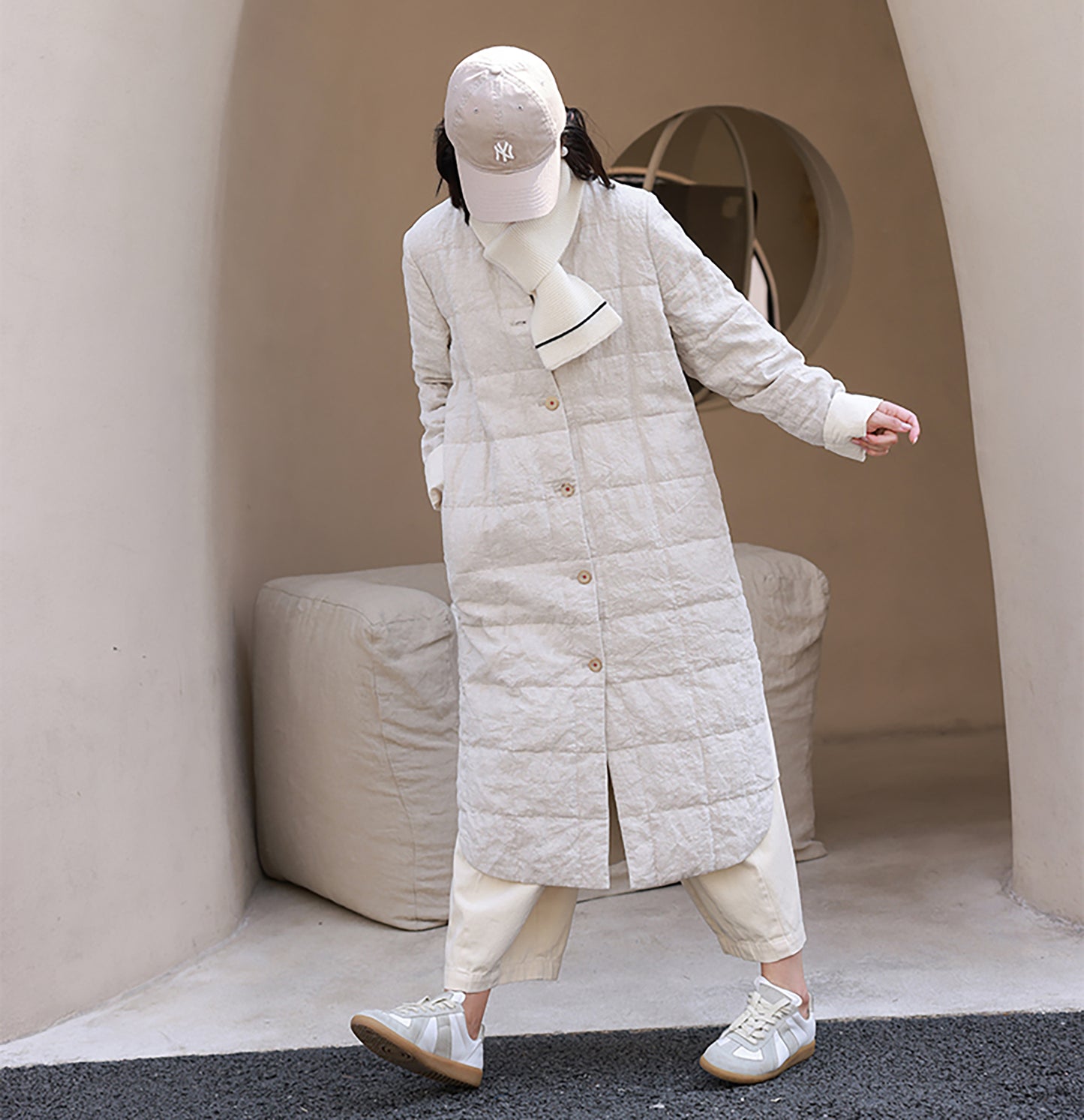 edoa Reversible Linen Down Coat 