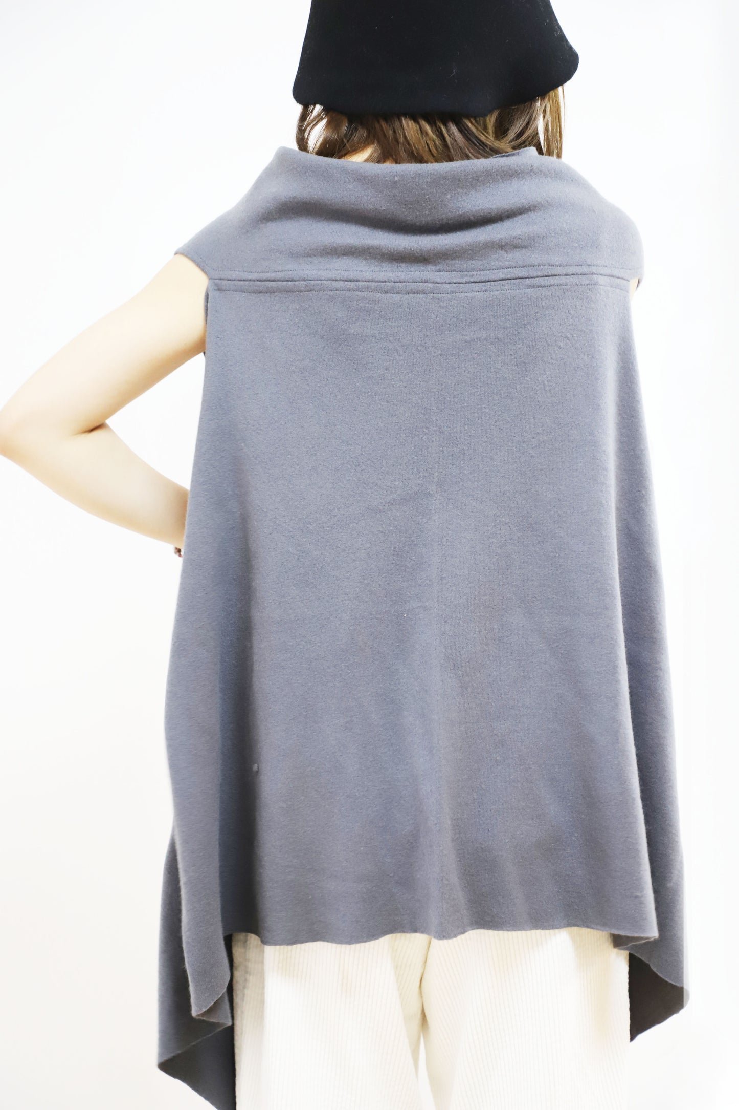 edoa Knit Wool Scarf Vest