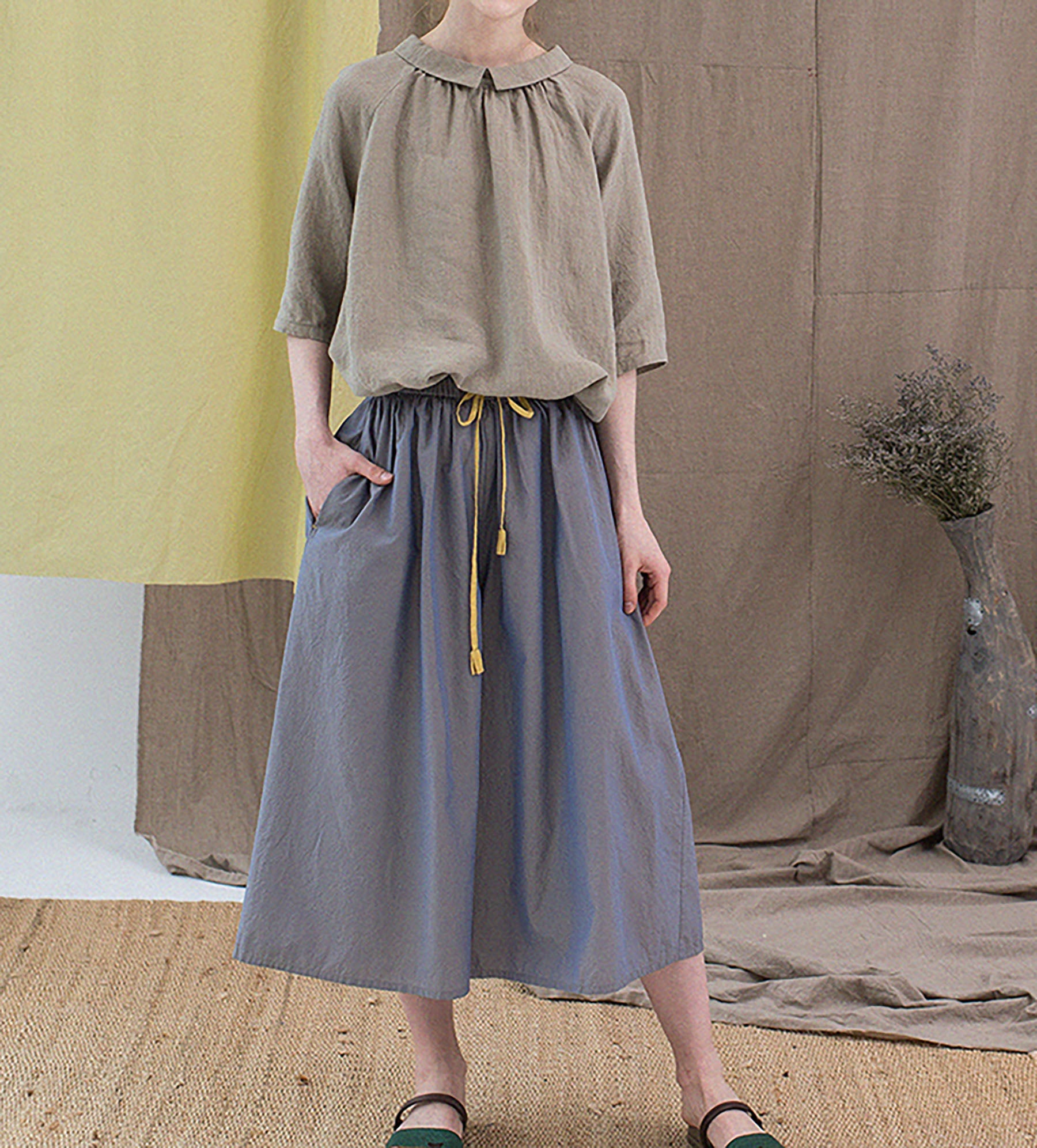 edoa Revesible Yarn dyed French Linen Peterpan Collar Blouse with Gather Neck