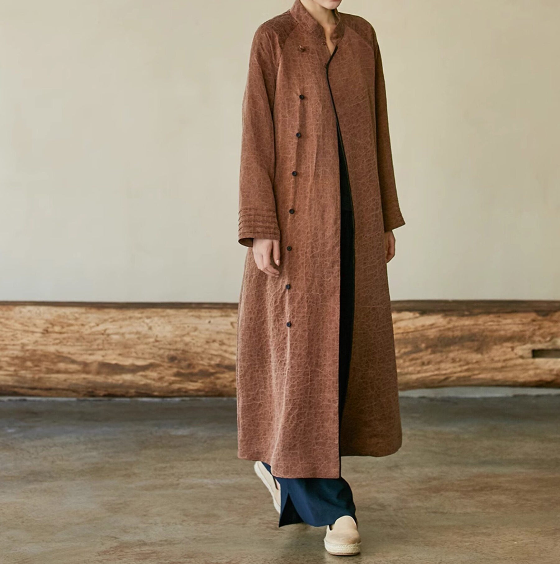 edoa Cracked Mud Silk Charmeuse Cheongsam Coat