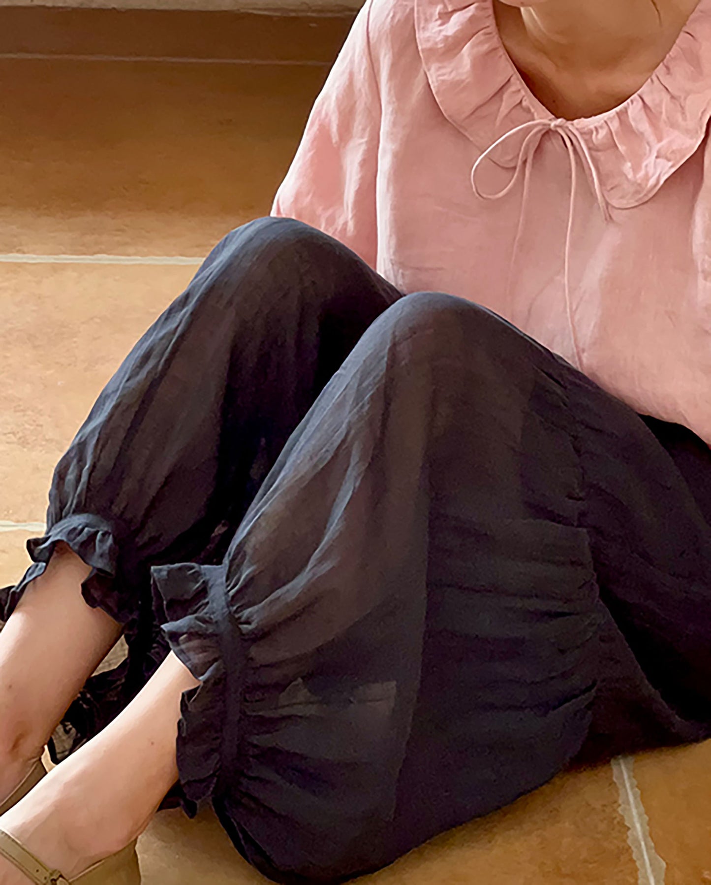 edoa High Counted Ramie Gathered Pants