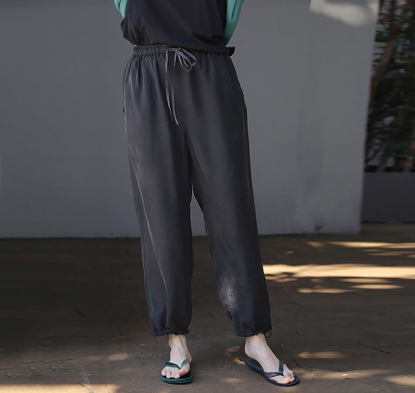 edoa Black Sand Washed Mulberry Silk Habotati Tapered Pants